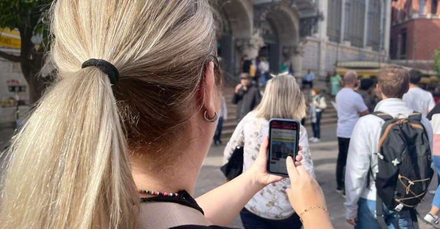 Valencia: 2-in-1 Biking and Walking Audio-Guided Route - The app is the key strength and the key risk