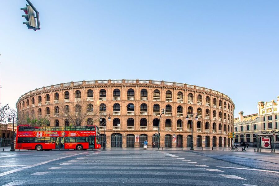Valencia: 24 or 48-Hour Hop-on Hop-off Bus Ticket - Starting at Pintor Sorolla and finding your bus
