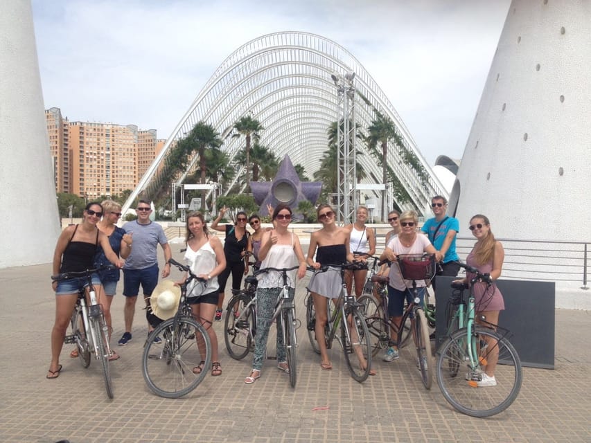 Valencia: 3-Hour City Bike Tour - What the guide adds to the ride