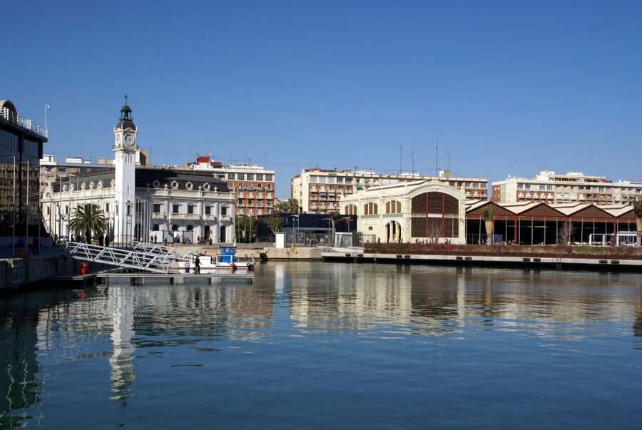 Valencia: 3-Hour Guided City Sightseeing & Beaches Bike Tour - How much value do you get for $41?