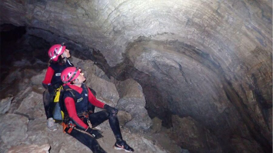 Valencia: Aquatic Caving in Sumidero de Vallada - Key points to know before entering Sumidor Tunnel