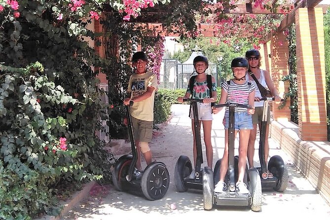 Valencia Arts and Nature Segway Tour 2hs - Starting at Carrer de Nàquera