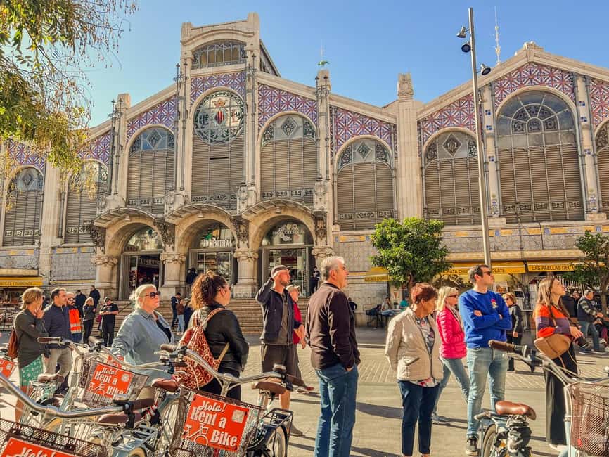 Valencia Bike Tours: City Highlights - Ruzafa and the city’s modern local character