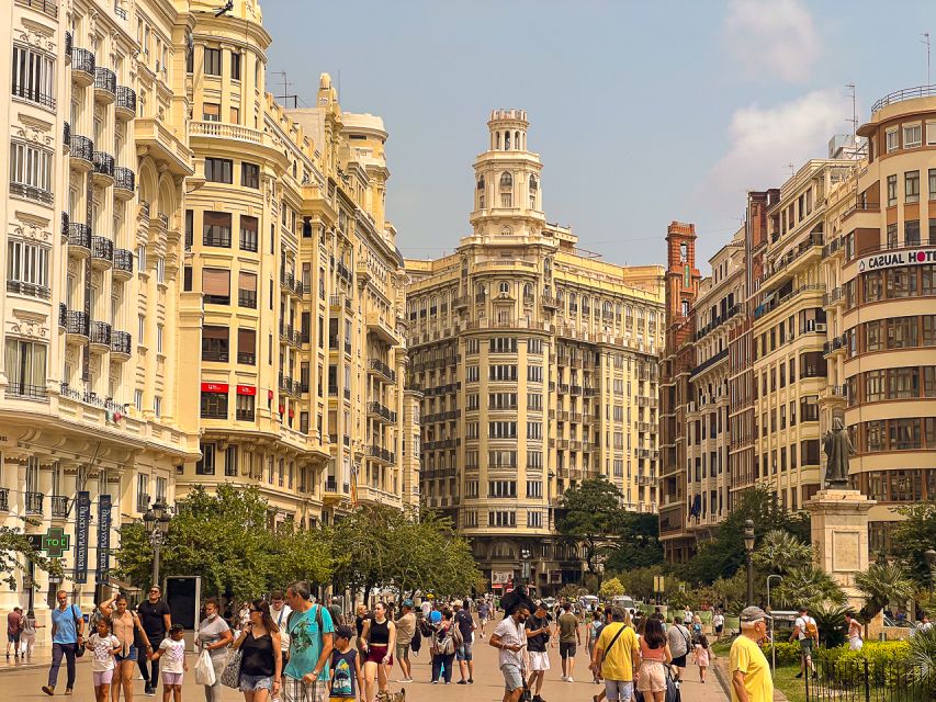 Valencia Bike Tours: City Highlights - Colón Market, City Hall, and Valencia’s grand center