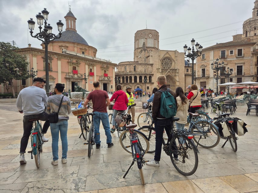 Valencia, Biketour of all the city with a local guide - Price, timing, and who gets good value