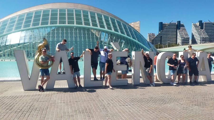 Valencia, Biketour of all the city with a local guide - Meeting the guide at Serrano Towers