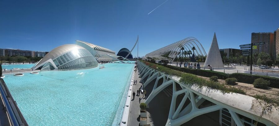 Valencia, Biketour of all the city with a local guide - Plaça de la Verge and Valencia’s oldest center