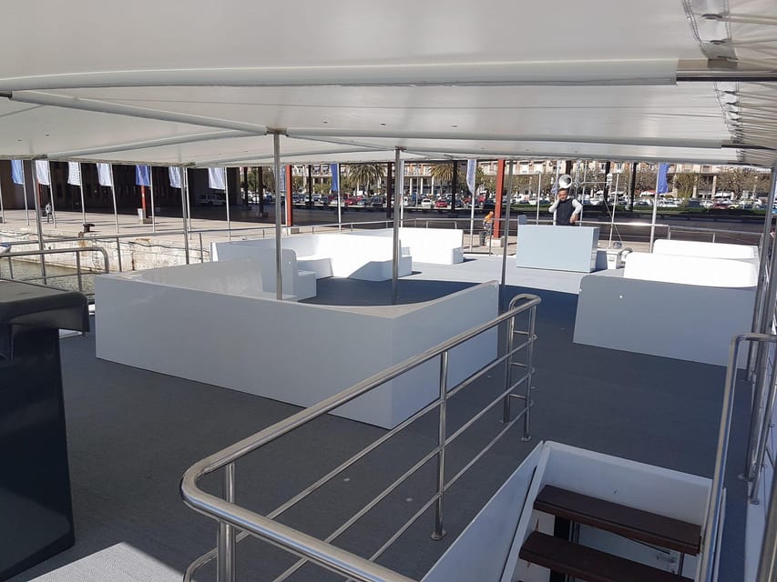 Valencia: Catamaran Cruise, Paella Lunch and Swim Stop - What $41 buys you
