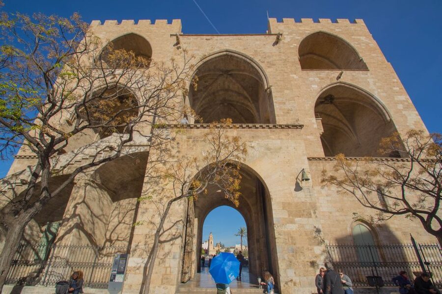 Valencia: Cathedral, St Nicholas, and Lonja de la Seda Tour - Is $53 a fair price?