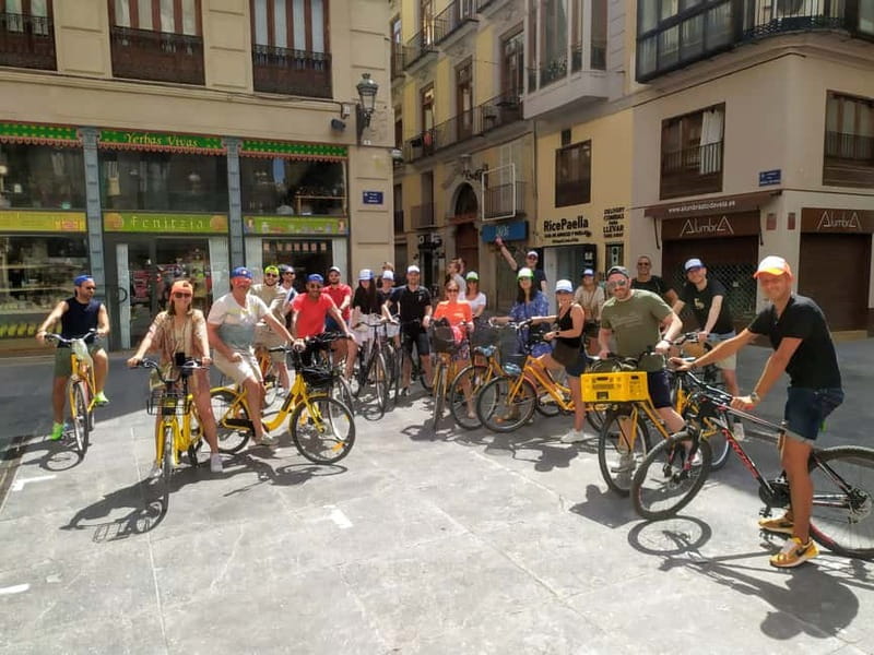 Valencia: City Highlights Bike Tour - Central Market and La Lonja: Valencia’s trading heart