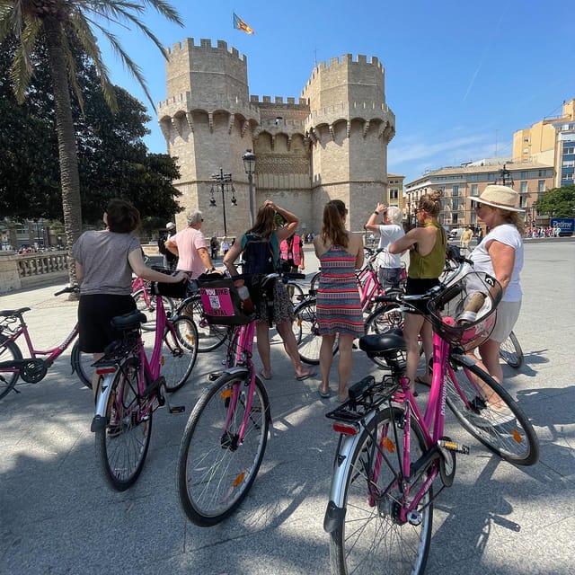 Valencia: City Highlights Guided Bike Tour - The Turia Gardens: Valencia’s great green corridor