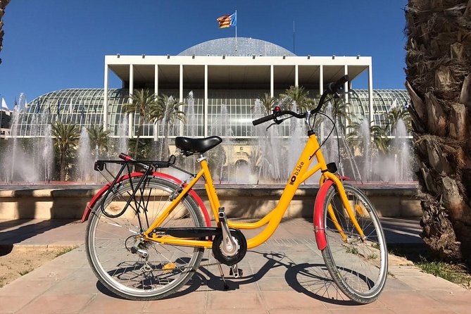 Valencia City MO'Bike Tour - Starting in the old center on Carrer del Músic Peydró