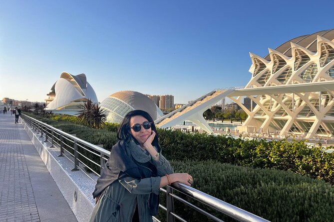 Valencia: City of Arts and Sciences Private Walking Tour - Reading the Science Museum’s whale-like structure