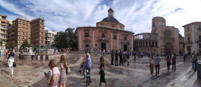 City Walking Tour with Top Attractions – ITALIAN