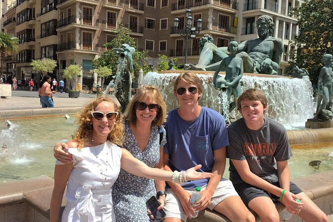 Valencia Complete Full Private Day with Hotel Pick up - Valencia Cathedral and the Holy Grail question