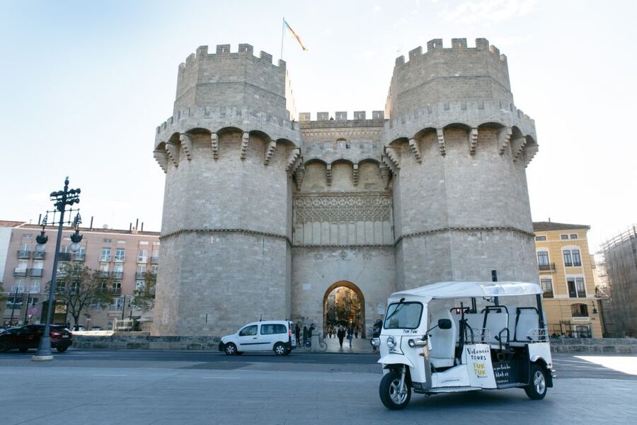 Valencia: Complete Tuk-Tuk Tour Around the City - Price, comfort, and overall value