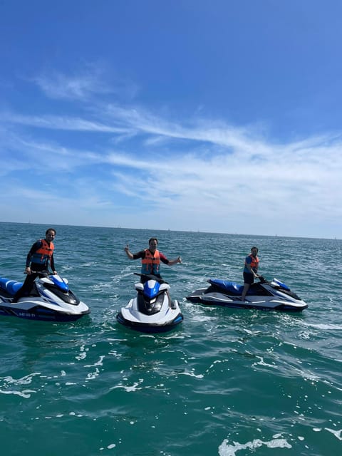 Valencia: Excursión en Moto de Agua + Paddle Surf - What makes the jet ski ride appealing