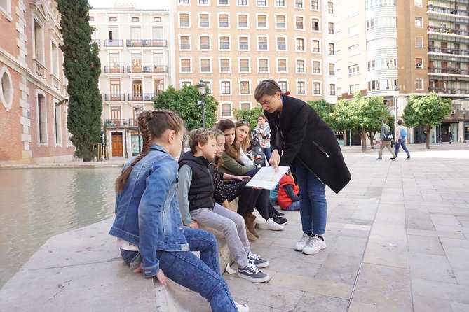 Valencia Family Tour Guided tour in Italian - Central Market, where the city becomes practical