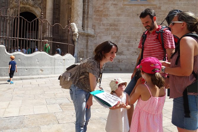 Valencia Family Tour Guided tour in Italian - Valencia Cathedral and the Holy Grail