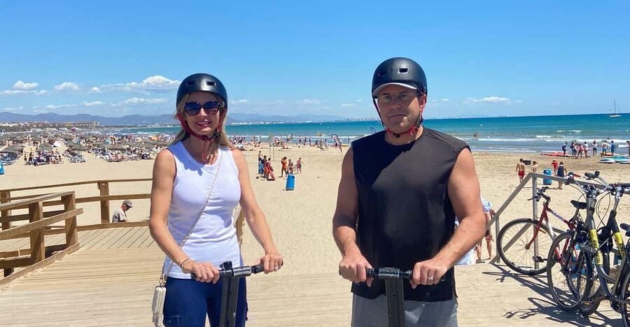Valencia: Fantastic Segway Tour from the Center to the Beach - Tinglado 2 and the road to the port