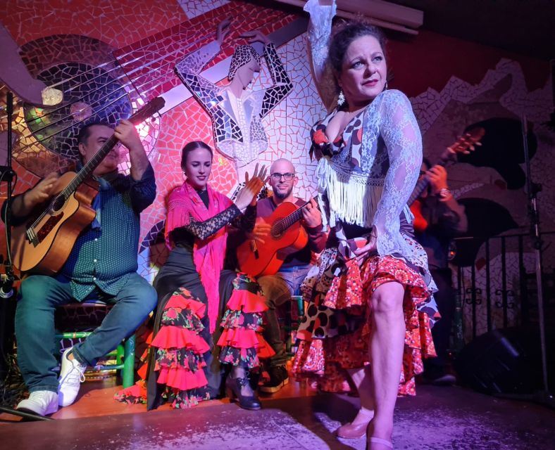Valencia: Flamenco at Toro y La Luna with optional Dinner - Who will enjoy this experience most