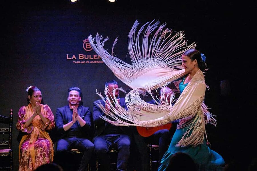 Valencia: Flamenco Show with Dinner at La Bulería - What the flamenco performance feels like