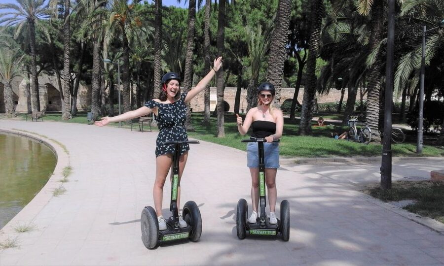 Valencia: Garden & Palace Music Segway Tour - The Music Palace and modern Valencia