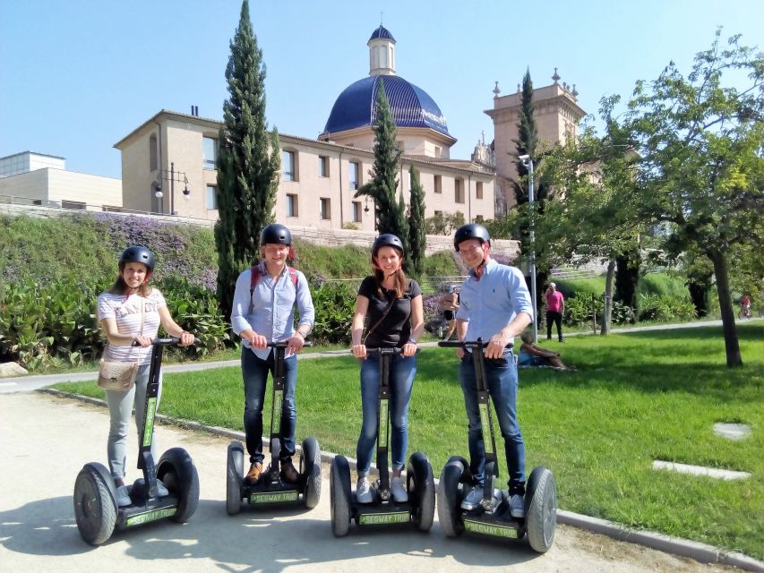 Valencia: Gardens and recreation Segway Tour - Learning to ride before entering the old town