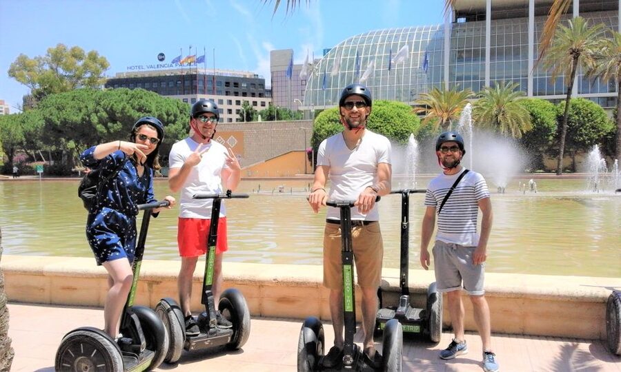 Valencia: Gardens and recreation Segway Tour - Plaza de la Virgen and the cathedral quarter