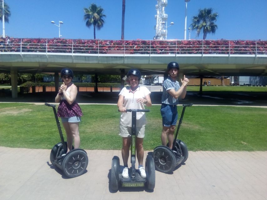 Valencia: Gardens Segway Tour 1h. - Historic bridges and buildings along the route