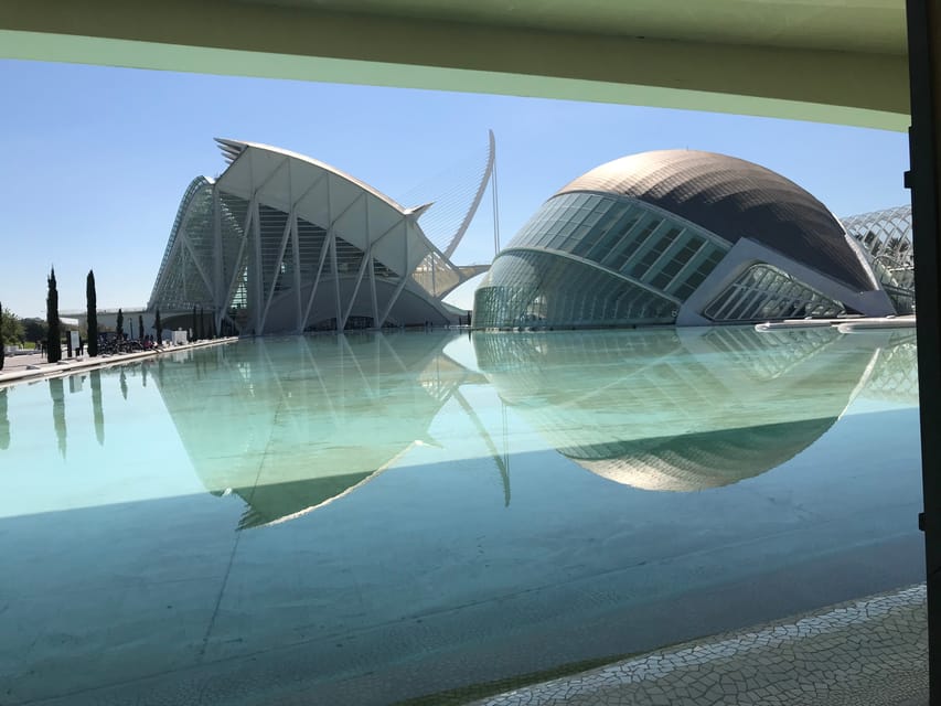 Valencia: Grand City Bike Tour on Bicycle, E-Bike or E-Step - Group size, weather, and practical comfort