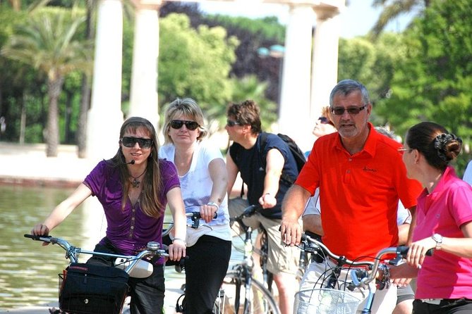 Valencia guided tours - walking tours - - Central Market, where the city still shops