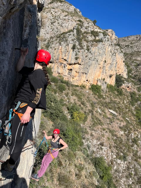Valencia: Guided Via Ferrata Experience - Who should book this mountain circuit