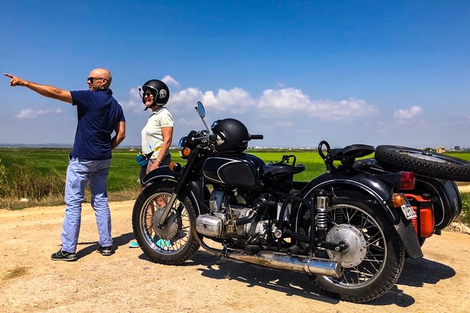 Valencia Highlights on a Vintage Sidecar with local driver - Plaza de Toros and the ceramic station