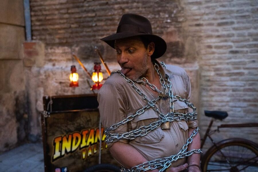 Valencia: 'Indiana Jones and the Holy Grail' Walking Tour - When the Historic Center Becomes a Stage