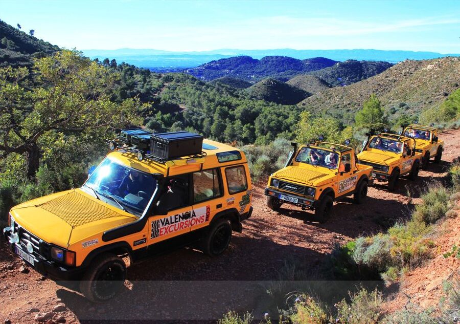 Valencia: Jeep Safari Mountain Adventure - Walking to El Garbi at 700 meters