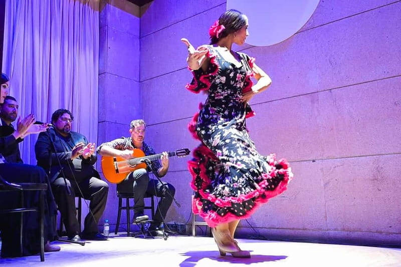Valencia: La Linterna Flamenco Show - How to plan the evening around La Linterna