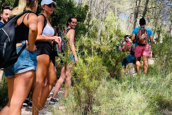 Valencia–Montanejos: Hiking/Raft/Kayak or Salto de la Novia - Salto de la Novia for waterfalls and a slower pace
