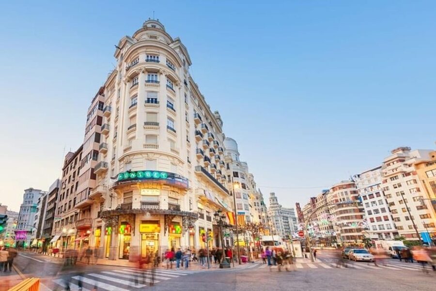 Valencia: Must-See Attractions Walking Tour - Central Market: Valencia’s food center