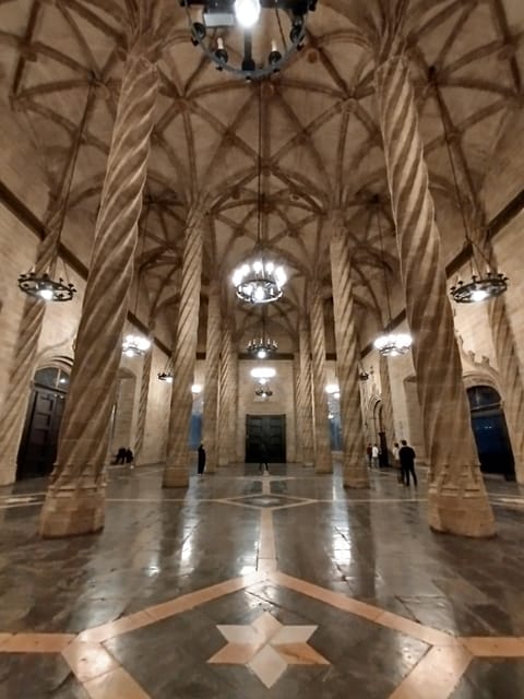 Valencia: Mystical Journey of Spirit and Secrets - Key points at a glance