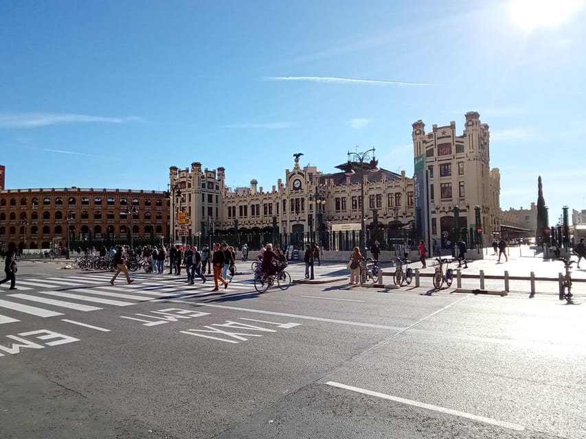 Valencia Old Town Guided Tour - Starting under Valencia’s Art Nouveau train station