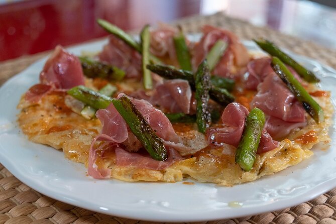 Valencia Paella & Tapas Home Cooking Class with Local Chef Jose - Meeting José at IVAM and walking into local life