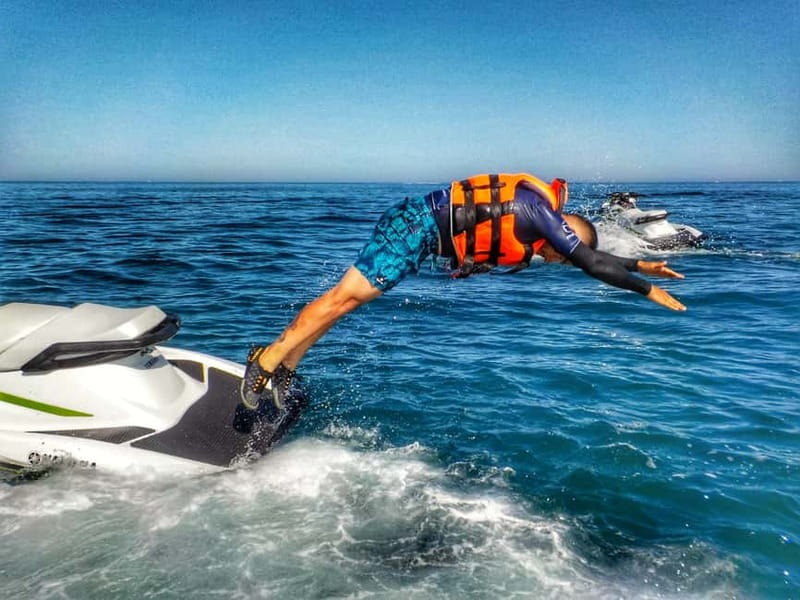 Valencia: Pobla de Farnals JetSki Rental, photos &BeachClub - Who will enjoy this most?