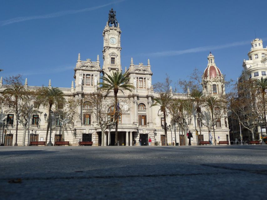 Valencia: Private 4-Hour Walking Tour of the Old Town - The Silk Exchange and a taste of horchata