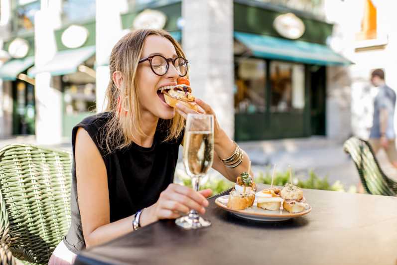 Valencia: Private Brunch Tour with Basic Spanish Learning - Local snacks, drinks, and regional food
