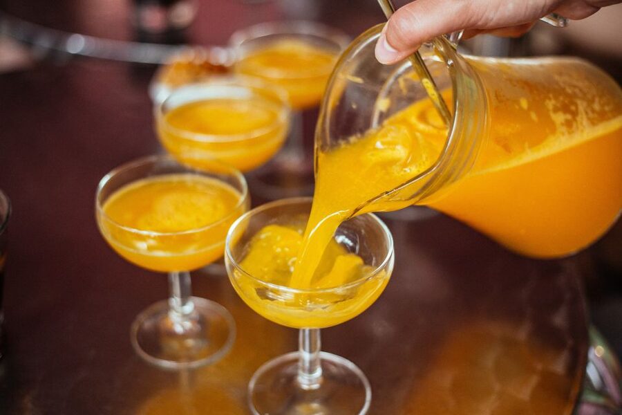 Valencia: Private Food Tour – 10 Tastings with Locals - Agua de Valencia and the role of local drinks