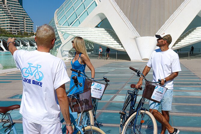 Valencia Private Half Day Bike Tour - Pedaling through the Old Town