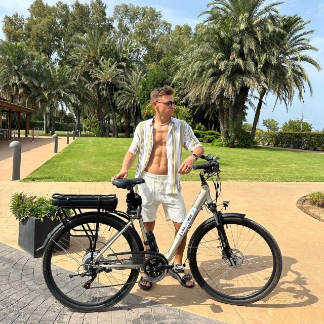 Valencia Private Tour by E-bike or Bike - Palace of Music and the return to the port