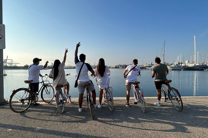 Valencia (Ruzafa): Guided Bike Tour of the city's highlights. - Starting at the Plaza de Toros