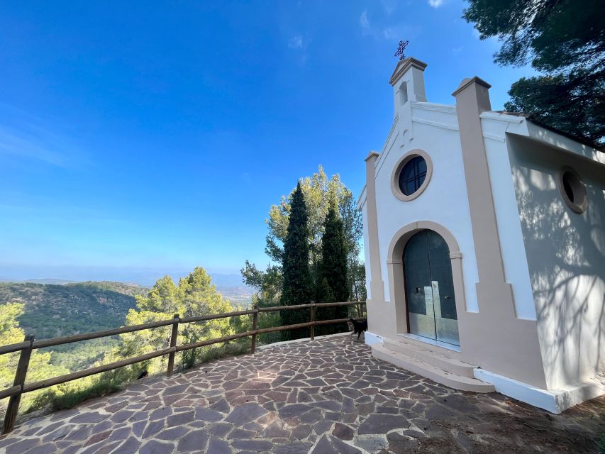 Valencia: Sierra Calderona & El Garbí Mountain hiking Tour - A summit stop with breathing, stretching, and Valencian flavors